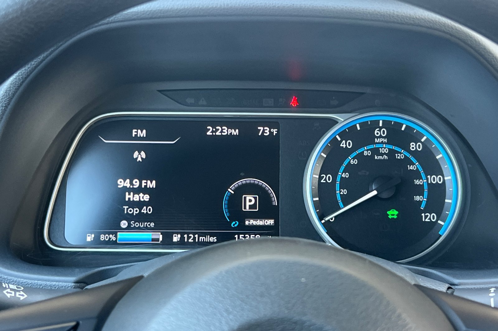 Certified 2025 Nissan Leaf S FWD image 29