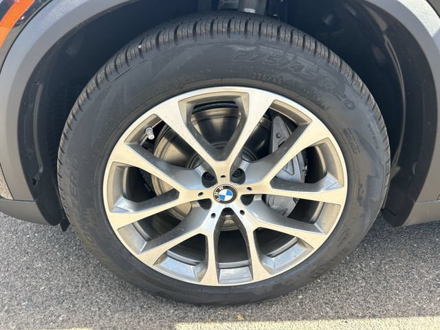 Used 2026 BMW X5 xDrive50e AWD/4WD image 10