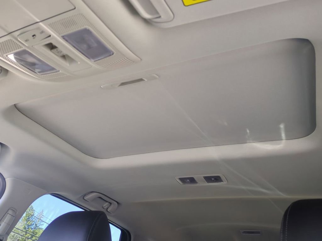 Used 2023 MAZDA CX-9 Touring Plus image 22