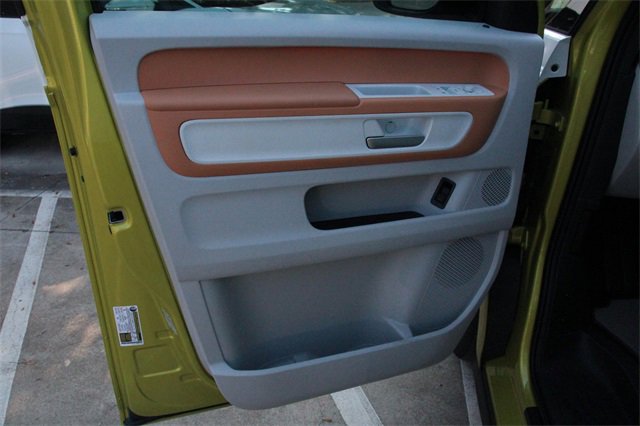 New 2025 Volkswagen ID. Buzz 1st Edition image 12