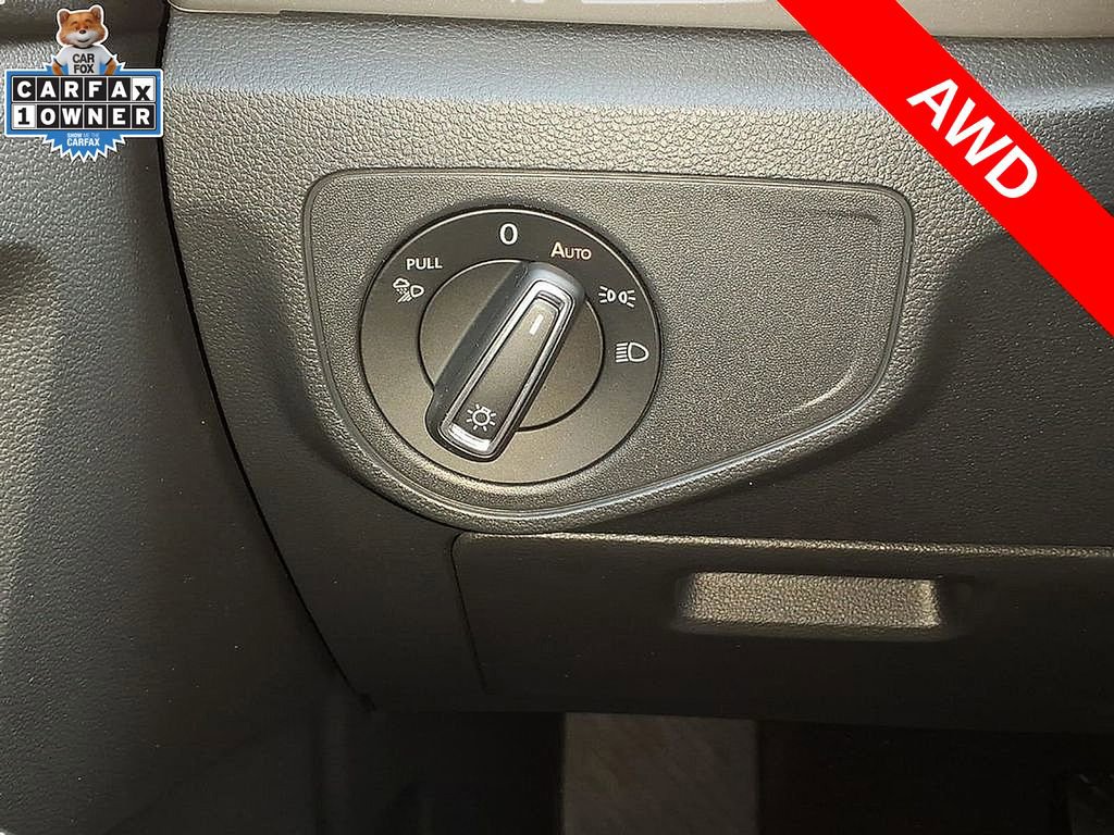 Used 2022 Volkswagen Atlas Cross Sport SE image 19