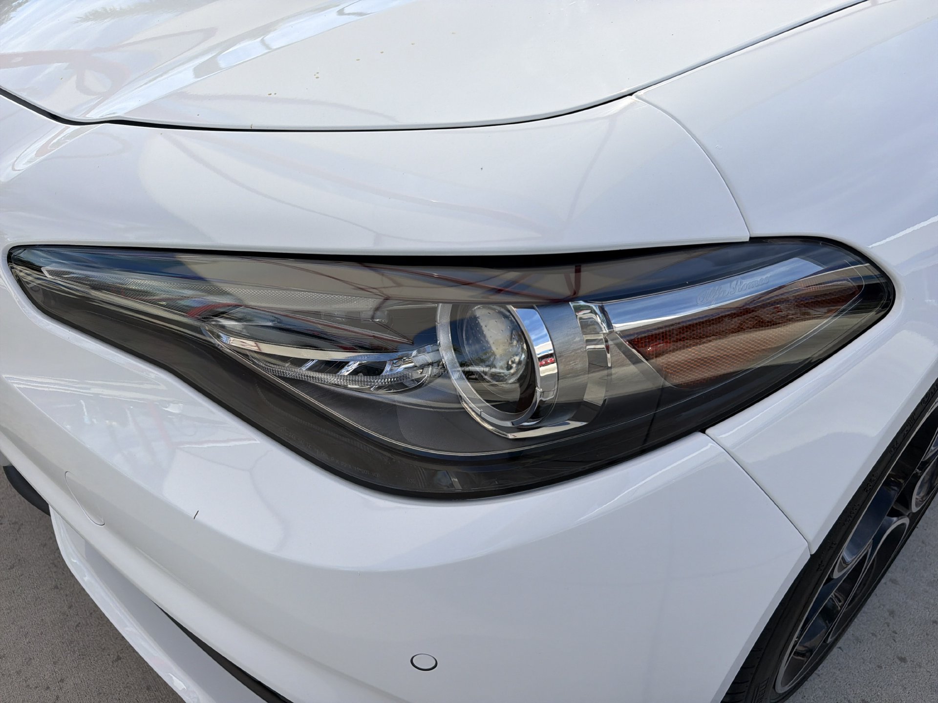 Used 2022 Alfa Romeo Giulia Veloce RWD image 9