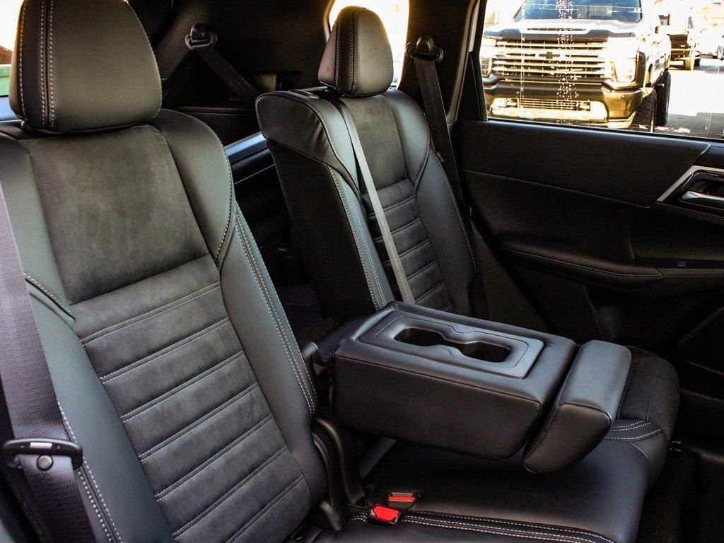 New 2026 Mitsubishi Outlander Trail Edition image 40