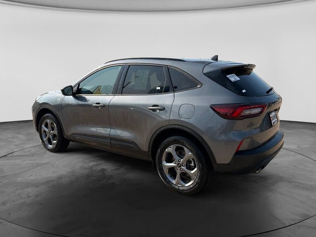 Used 2025 Ford Escape ST-Line AWD/4WD image 7