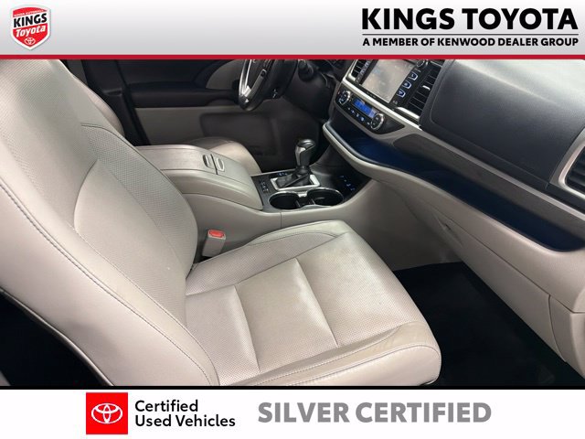 Certified 2018 Toyota Highlander Limited w/ Protection Package #3 AWD/4WD image 13