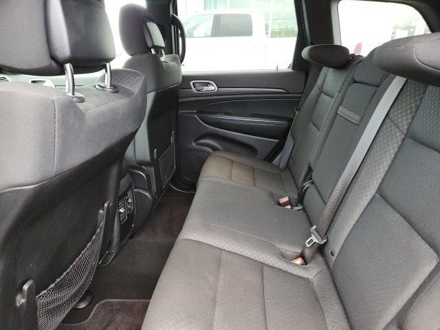 Used 2019 Jeep Grand Cherokee Laredo image 7