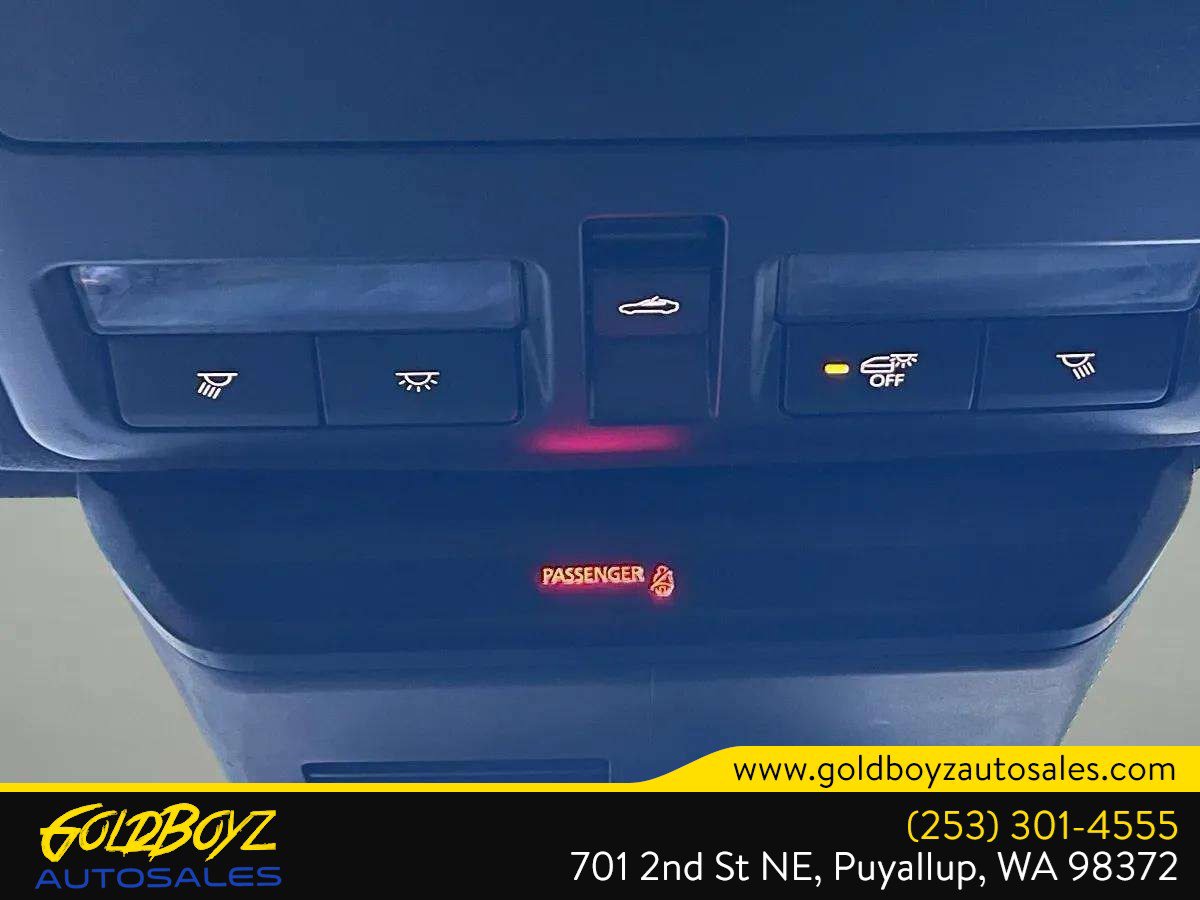 Used 2021 MAZDA MAZDA3 s image 37