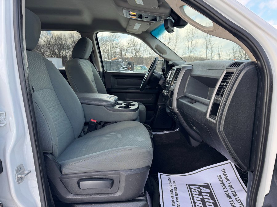 Used 2015 RAM 1500 ST w/ SXT Appearance Group image 18