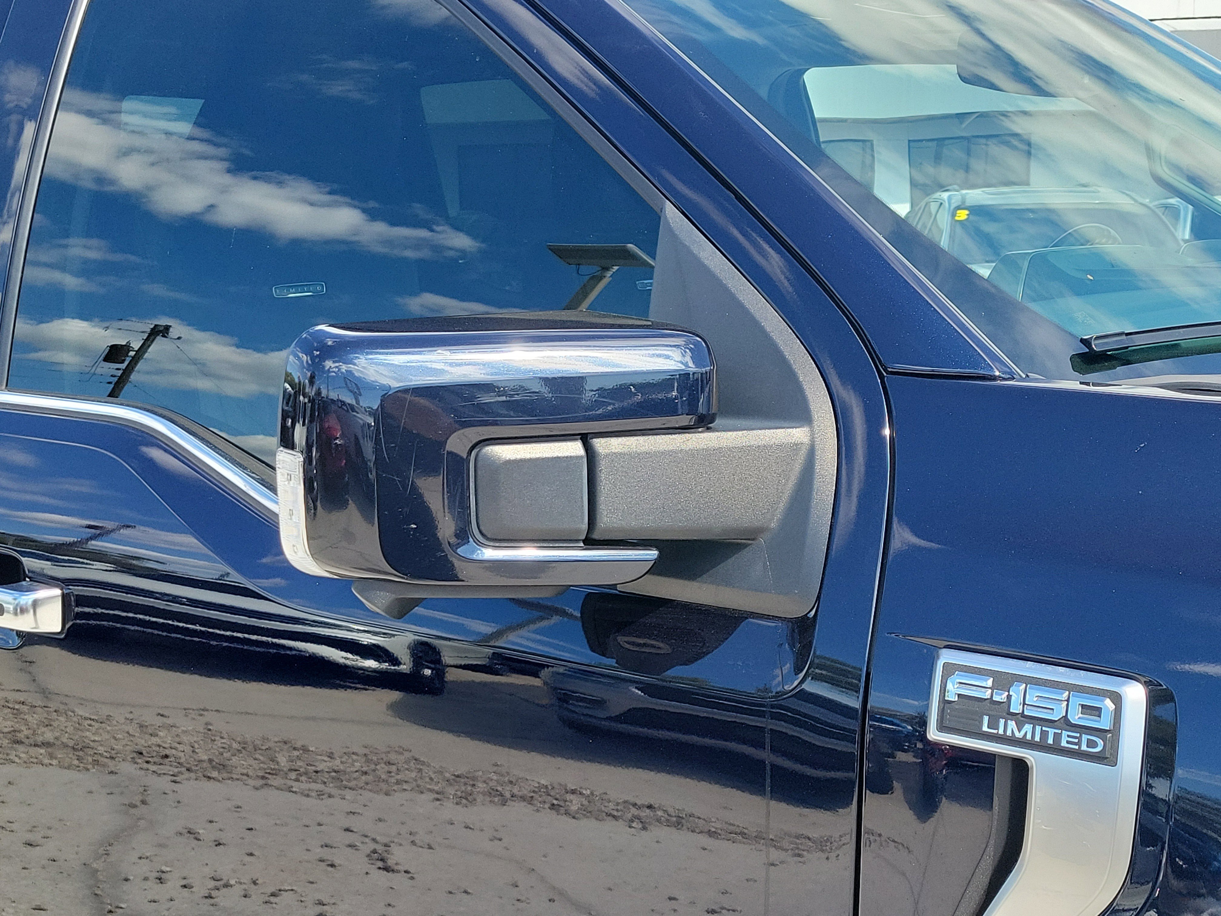 Used 2021 Ford F150 Limited image 9