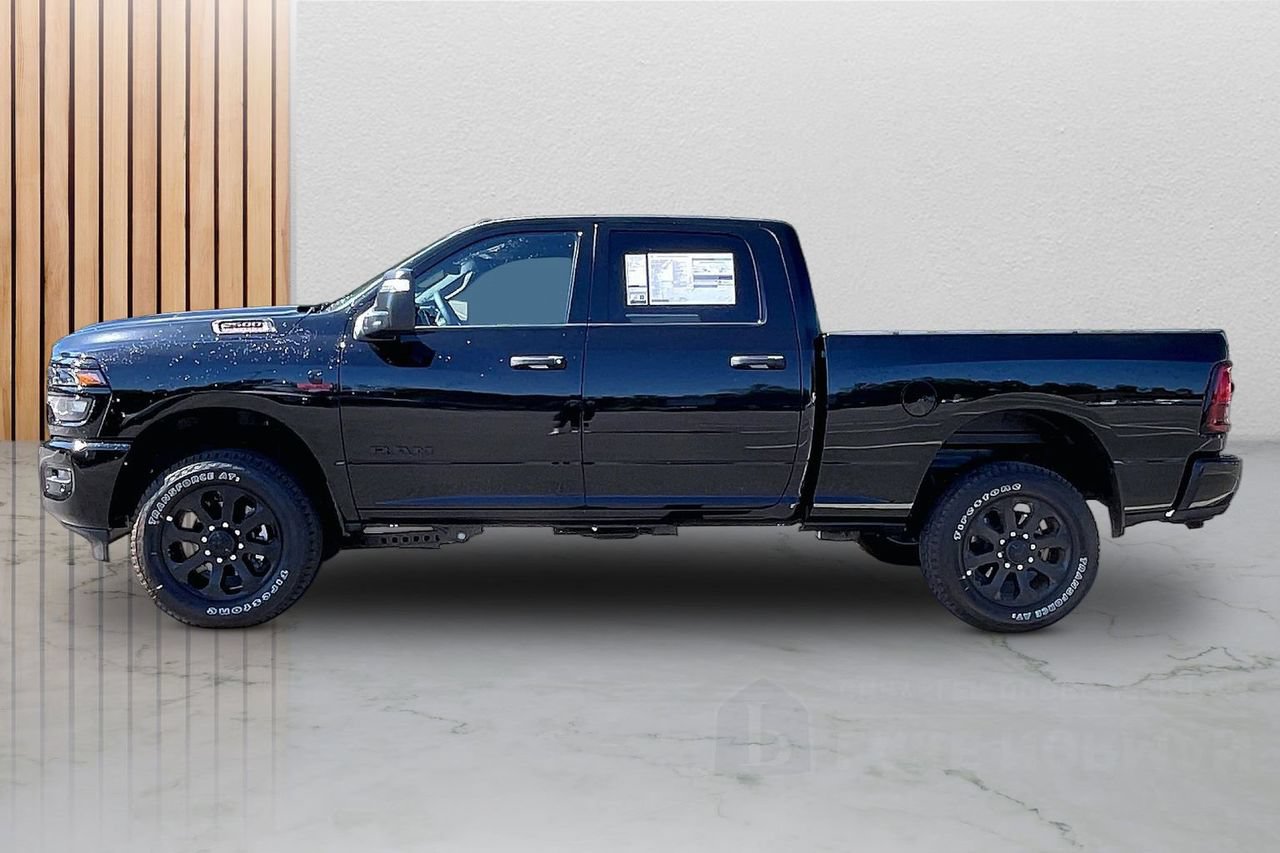 New 2026 RAM 2500 Big Horn AWD/4WD image 6