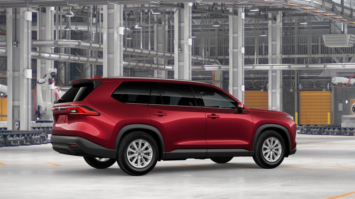 New 2026 Toyota Grand Highlander XLE FWD image 11