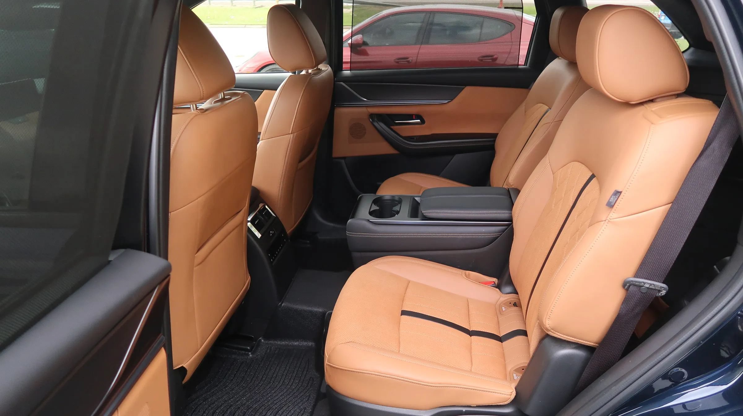 Used 2024 MAZDA CX-90 3.3 Turbo S w/ Premium Plus AWD/4WD image 19