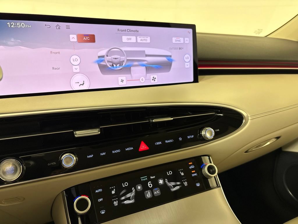 New 2027 Genesis GV70 2.5T Advanced AWD/4WD image 31