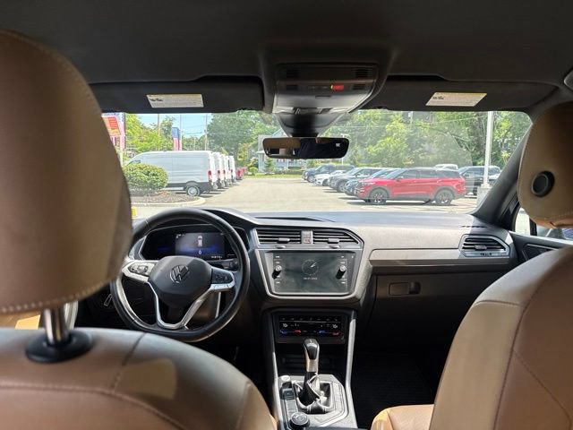 Used 2022 Volkswagen Tiguan SE AWD/4WD image 22