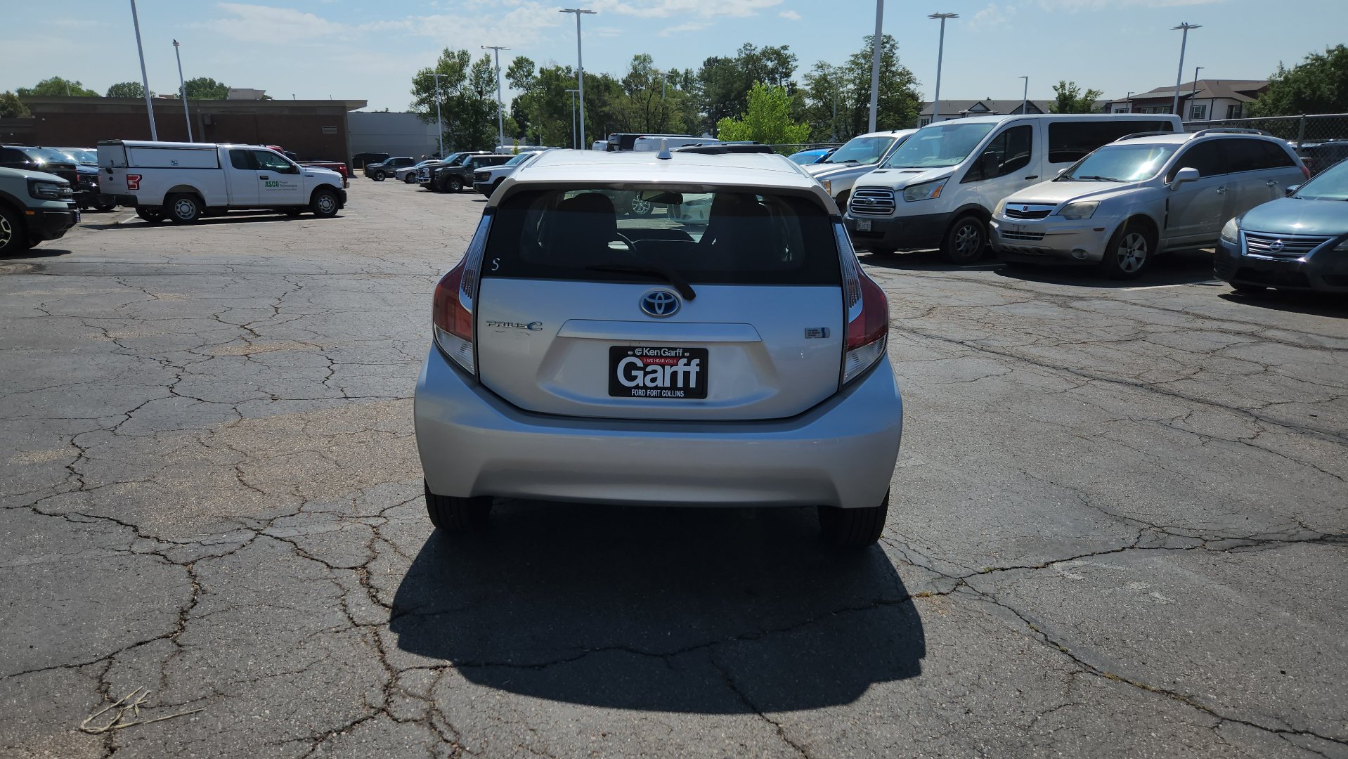 Used 2015 Toyota Prius C Two FWD image 8