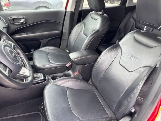 Used 2018 Jeep Compass Limited w/ Navigation Group FWD image 11