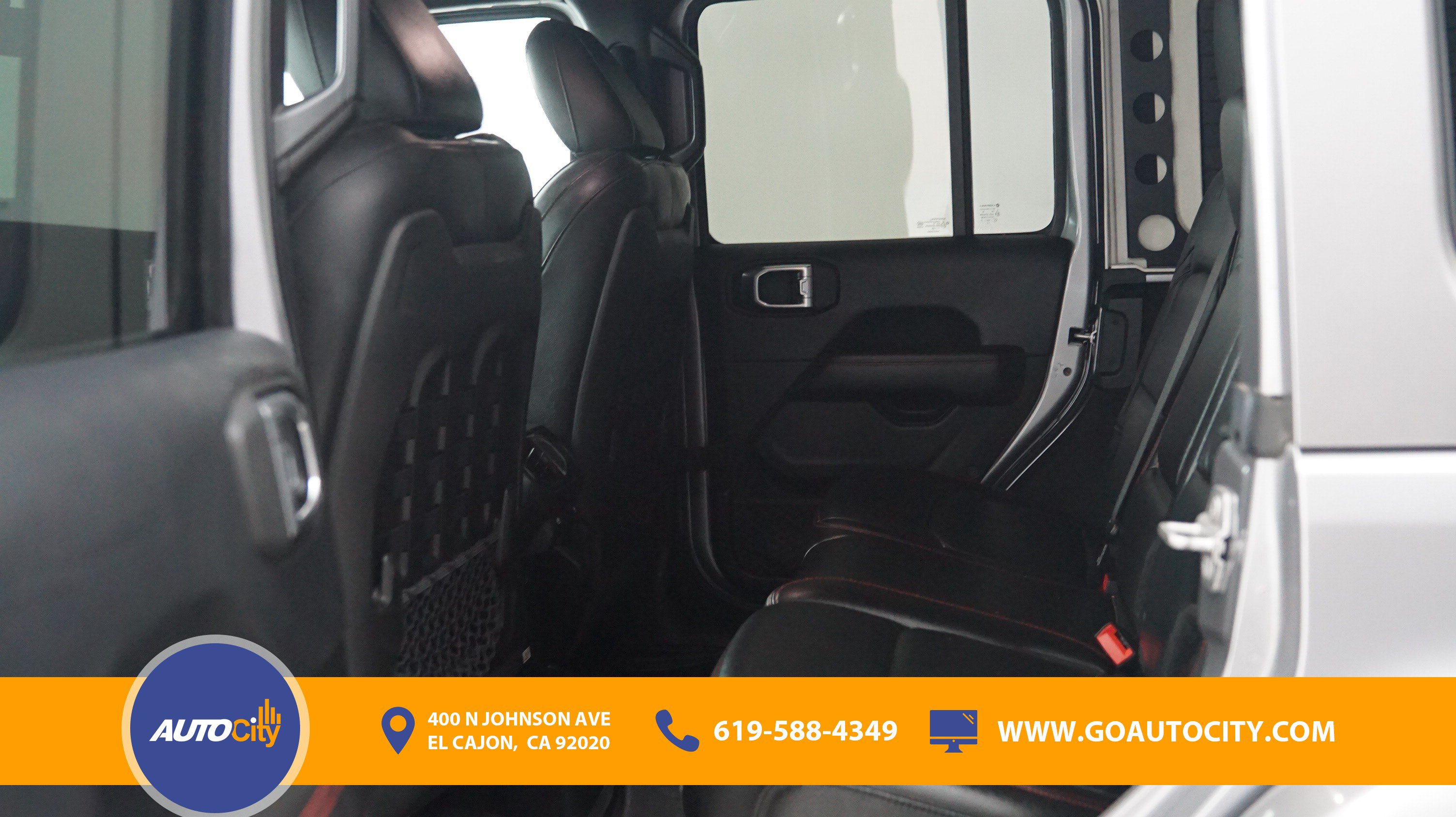 Used 2018 Jeep Wrangler Unlimited Rubicon AWD/4WD image 12