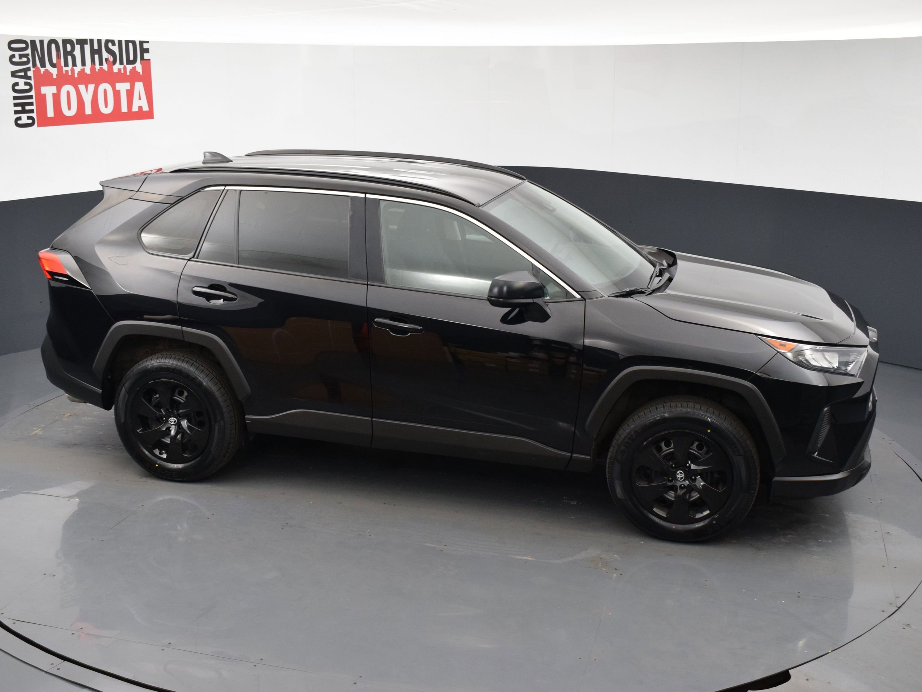 Used 2021 Toyota RAV4 LE AWD/4WD image 20