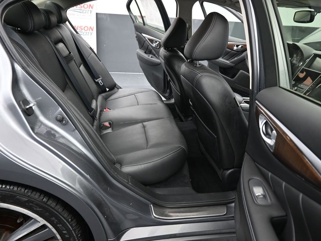 Used 2016 INFINITI Q50 Hybrid AWD image 23