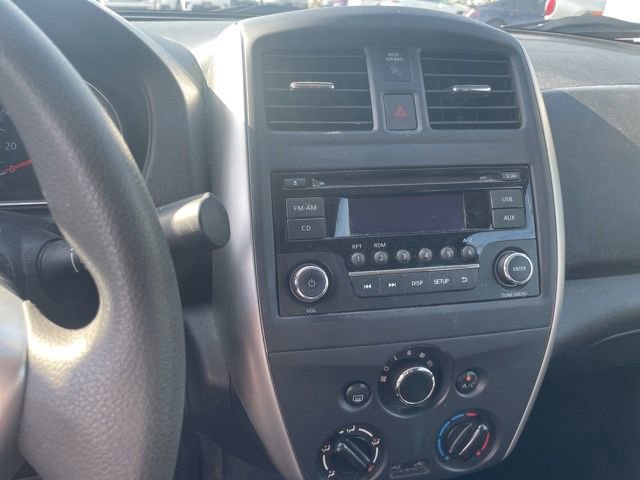 Used 2016 Nissan Versa SV FWD image 12