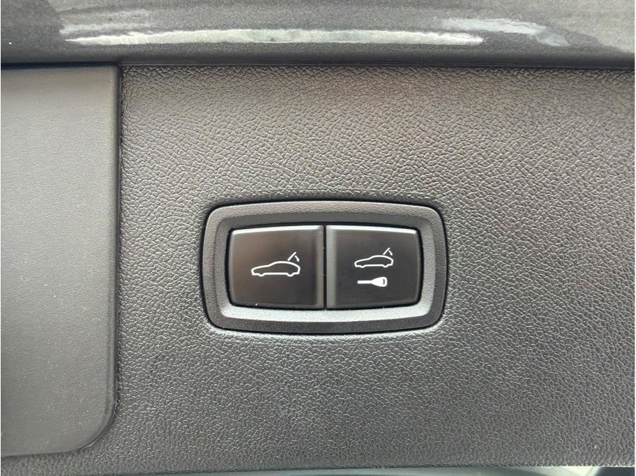 Used 2019 Porsche Cayenne S AWD/4WD image 8