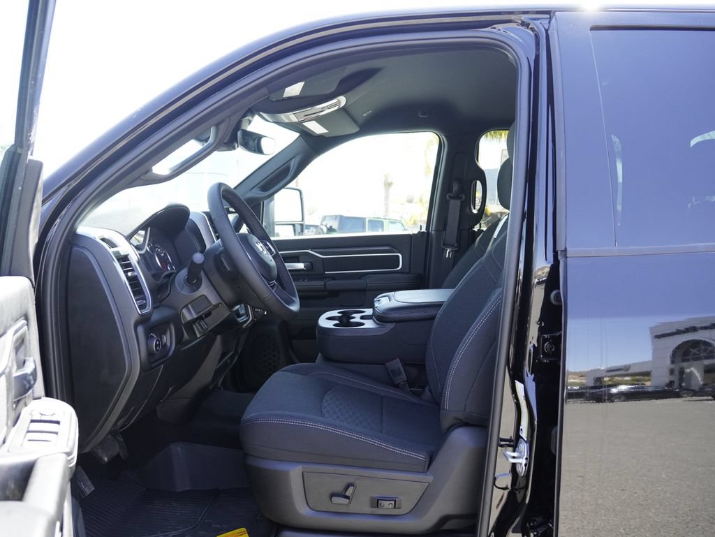 New 2026 RAM 2500 Big Horn AWD/4WD image 20