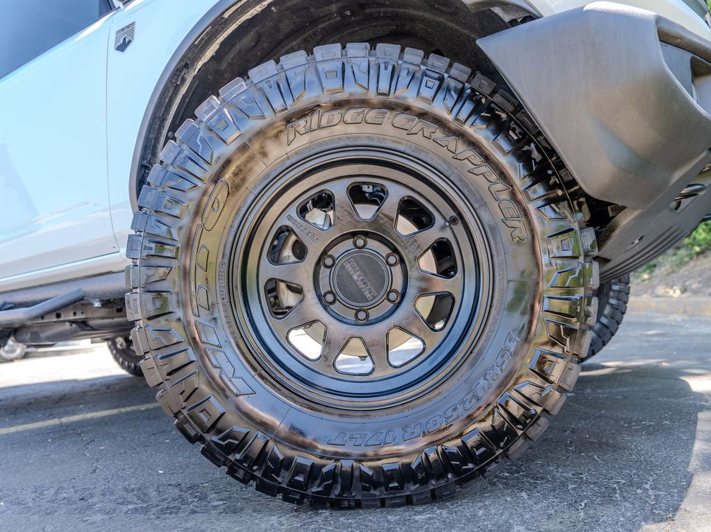 Used 2024 Ford Bronco Big Bend image 30