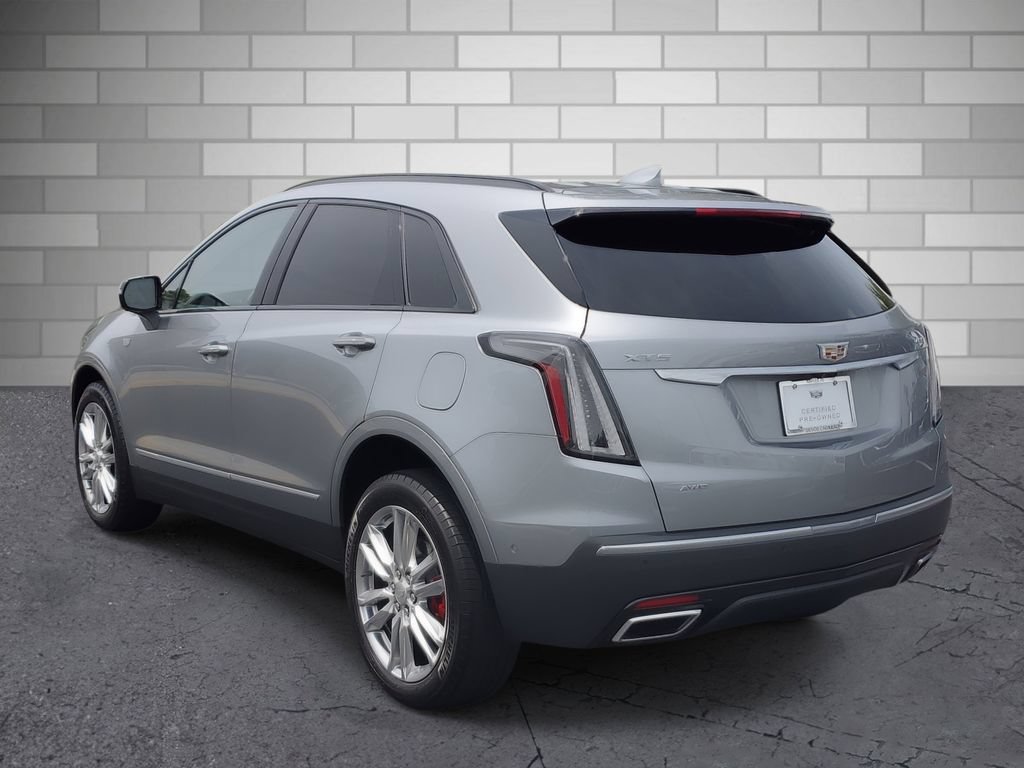 Certified 2023 Cadillac XT5 Sportv w/ Technology Package AWD/4WD image 3