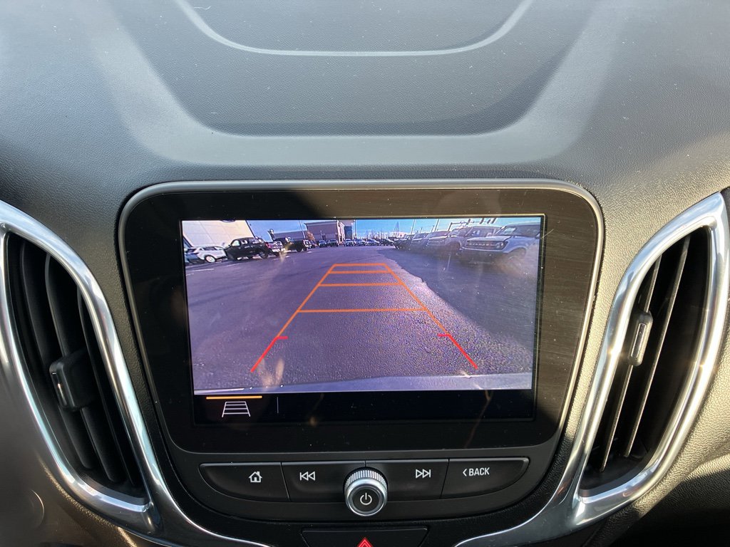 Used 2019 Chevrolet Equinox LT w/ Sun & Navigation Package image 18