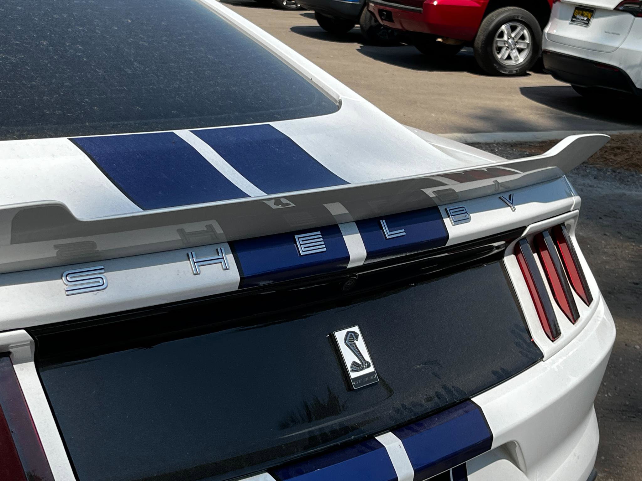 Used 2016 Ford Mustang Shelby GT350 w/ Technology Package image 13