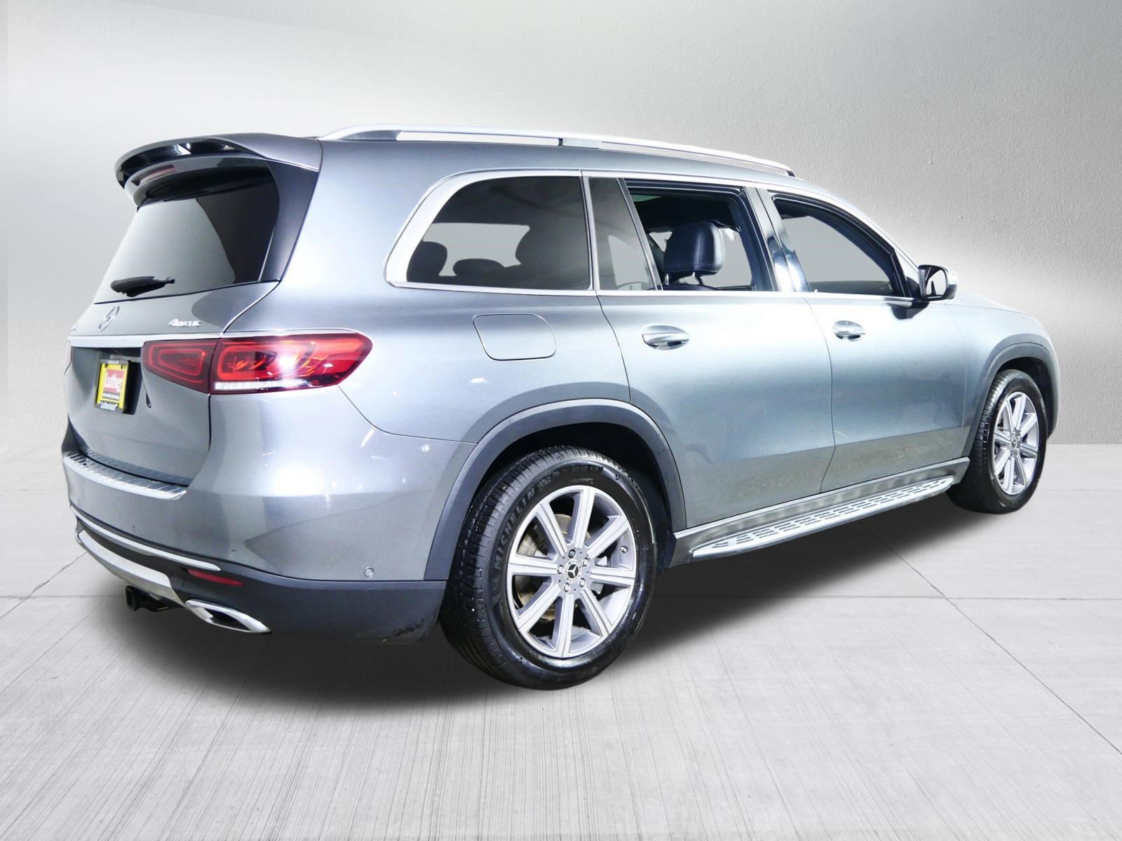 Used 2022 Mercedes-Benz GLS 450 4MATIC image 7