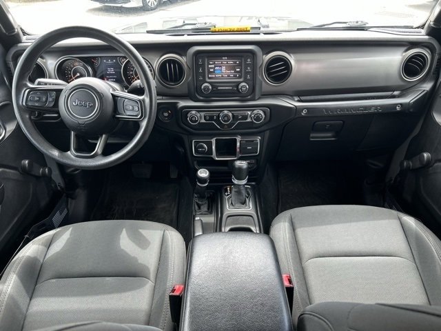 Used 2020 Jeep Wrangler Unlimited Sport image 39