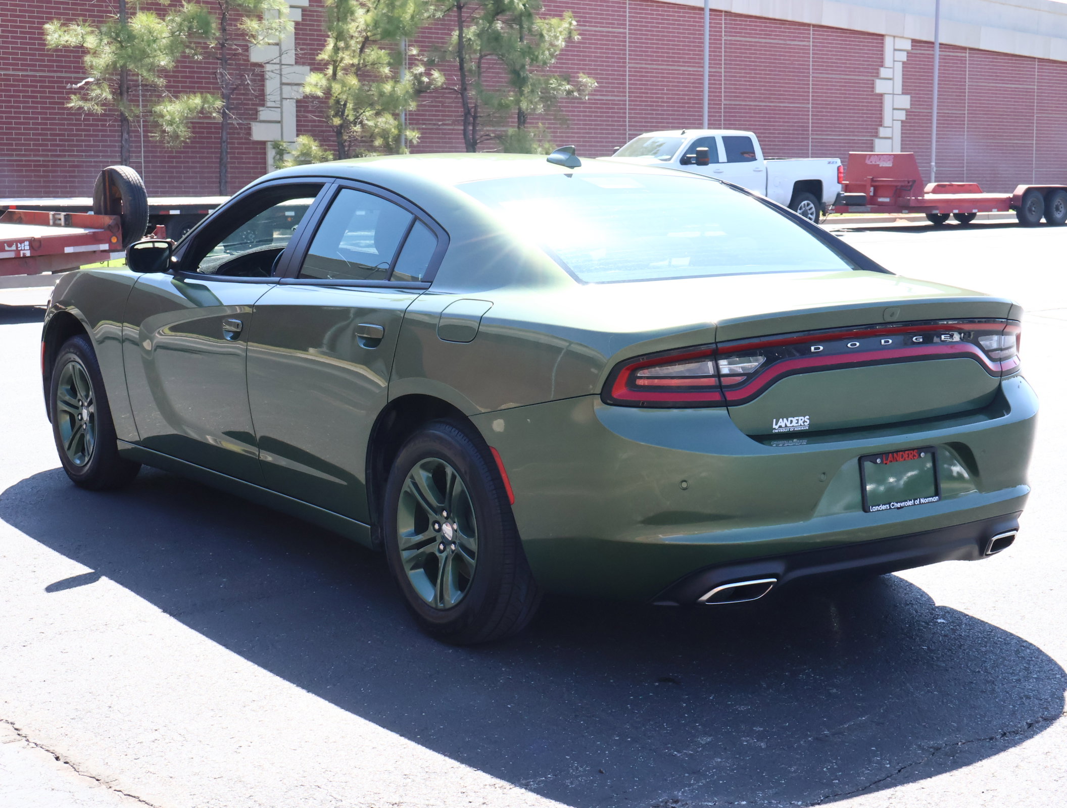 Used 2023 Dodge Charger SXT image 6