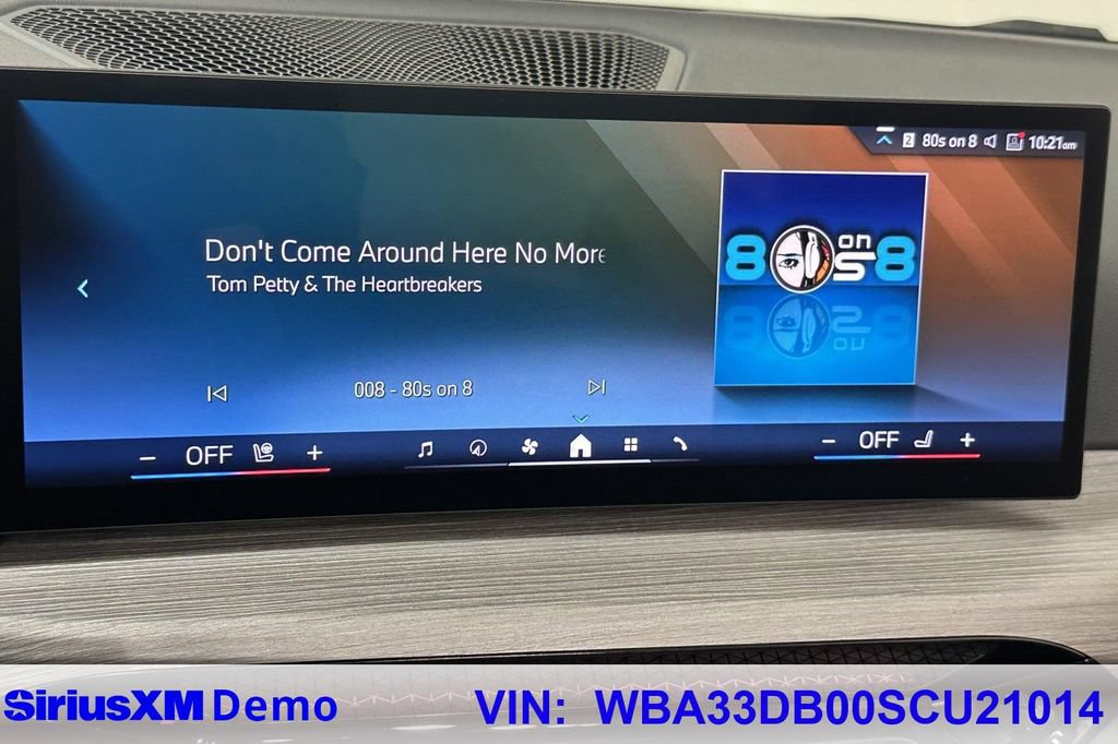 Used 2025 BMW 430i Convertible w/ Premium Package RWD image 35