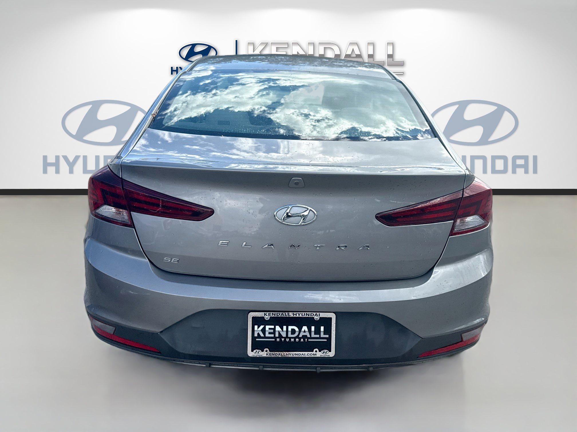 Used 2020 Hyundai Elantra SE FWD image 5