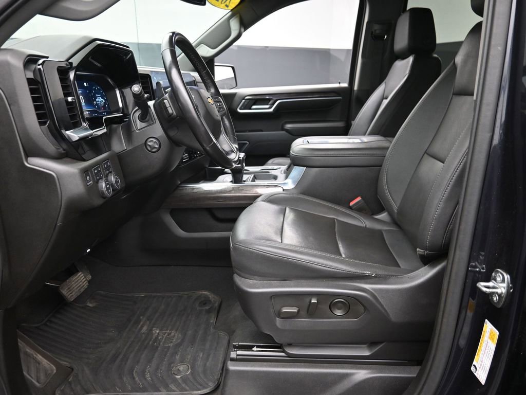 Used 2022 Chevrolet Silverado 1500 LTZ w/ LTZ Convenience Package II image 20