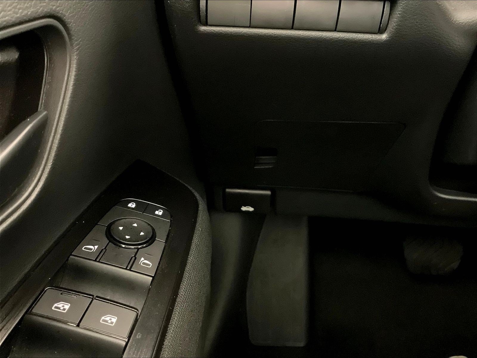 Certified 2026 Nissan Kicks S AWD/4WD image 14