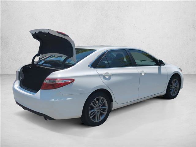 Used 2017 Toyota Camry SE FWD image 5