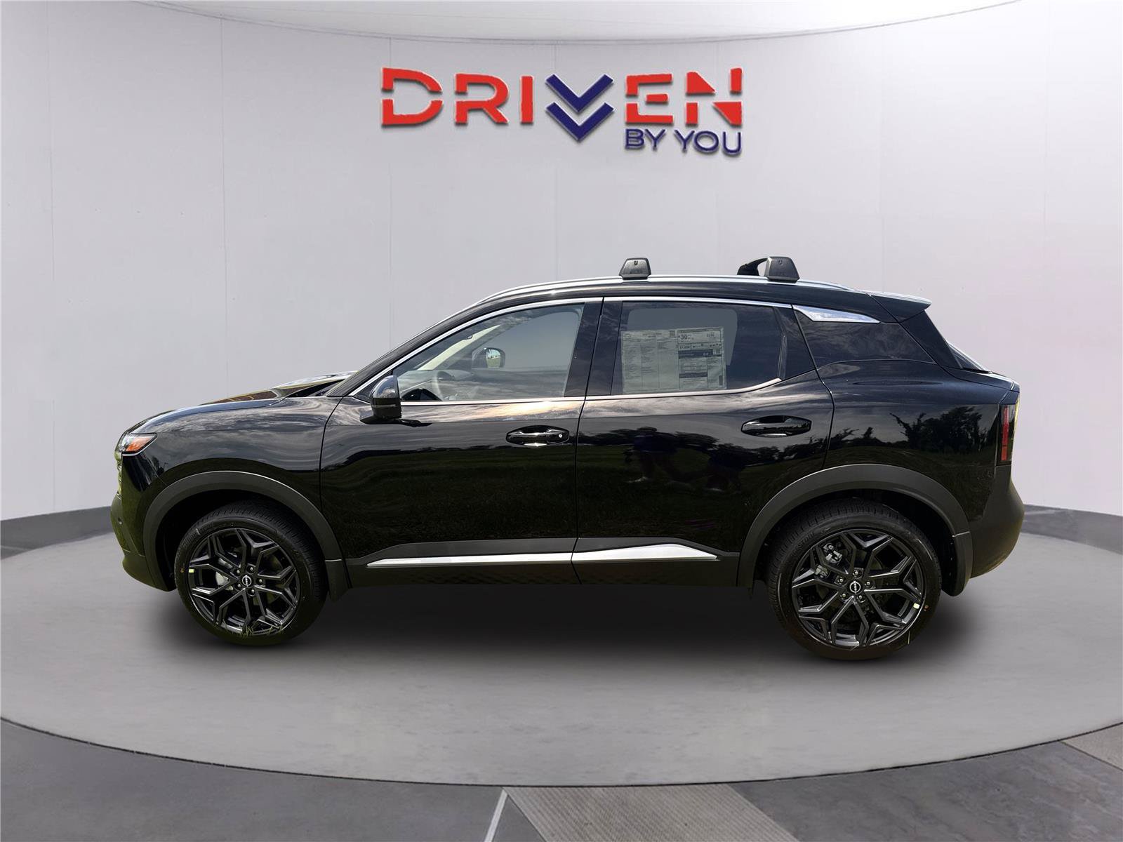 New 2026 Nissan Kicks SR w/ Cold Weather Package AWD/4WD image 7