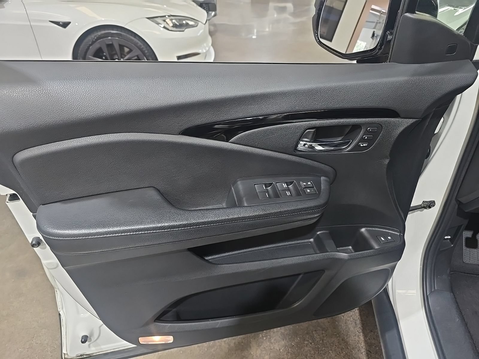 Used 2019 Honda Pilot Touring image 29