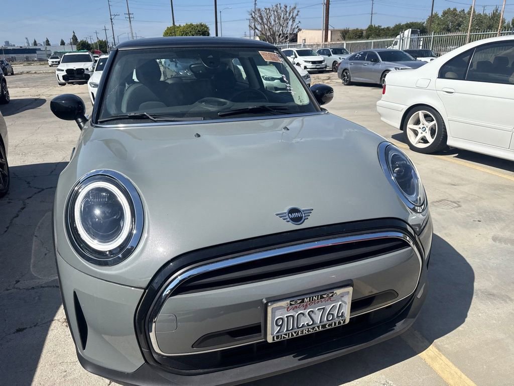 Used 2023 MINI Cooper 2-Door Hardtop FWD image 8