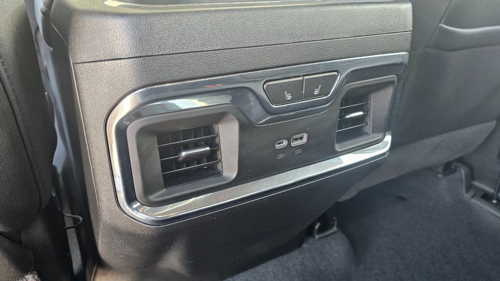 Used 2023 GMC Sierra 1500 SLT w/ SLT Premium Package AWD/4WD image 11