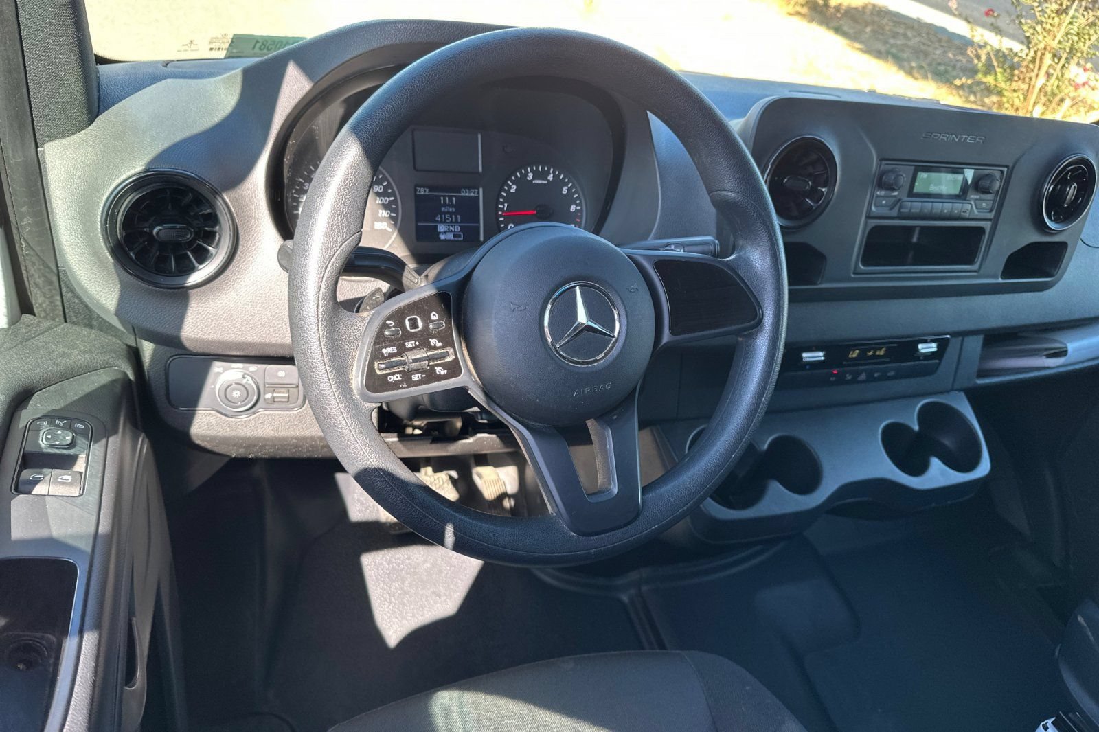 Used 2023 Mercedes-Benz Sprinter 2500 image 14