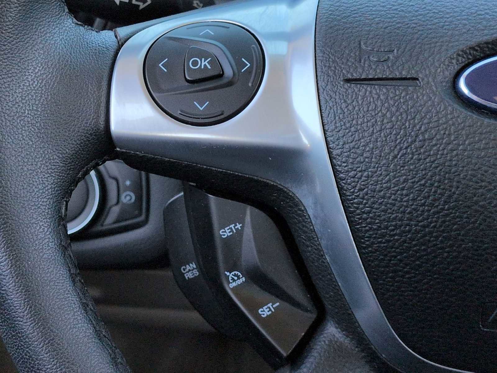 Used 2013 Ford C-MAX SE FWD image 25