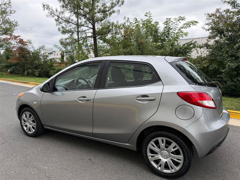 Used 2012 MAZDA MAZDA2 Sport FWD image 9