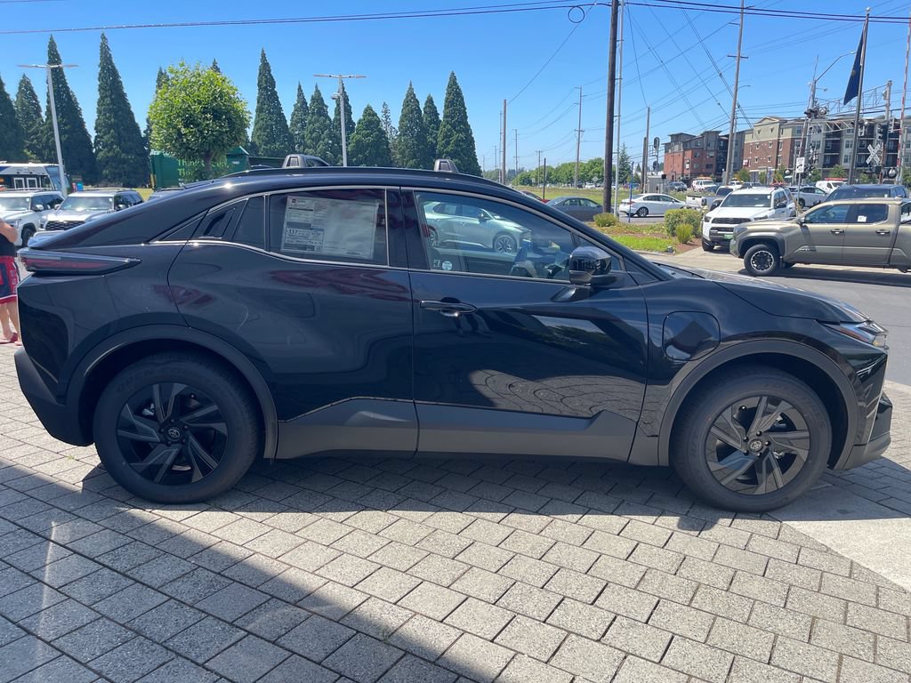 New 2026 Toyota C-HR AWD/4WD image 6