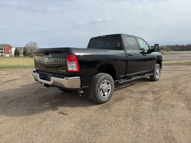 Used 2024 RAM 3500 Tradesman w/ Chrome Appearance Group AWD/4WD image 11