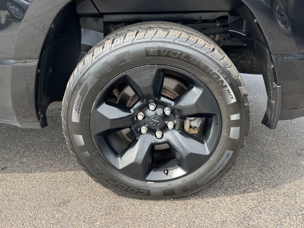 Used 2019 RAM 1500 Big Horn AWD/4WD image 8