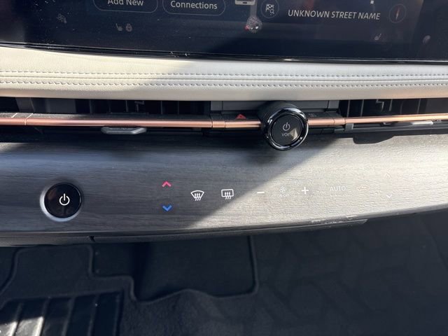 Used 2024 Nissan Ariya AWD image 35