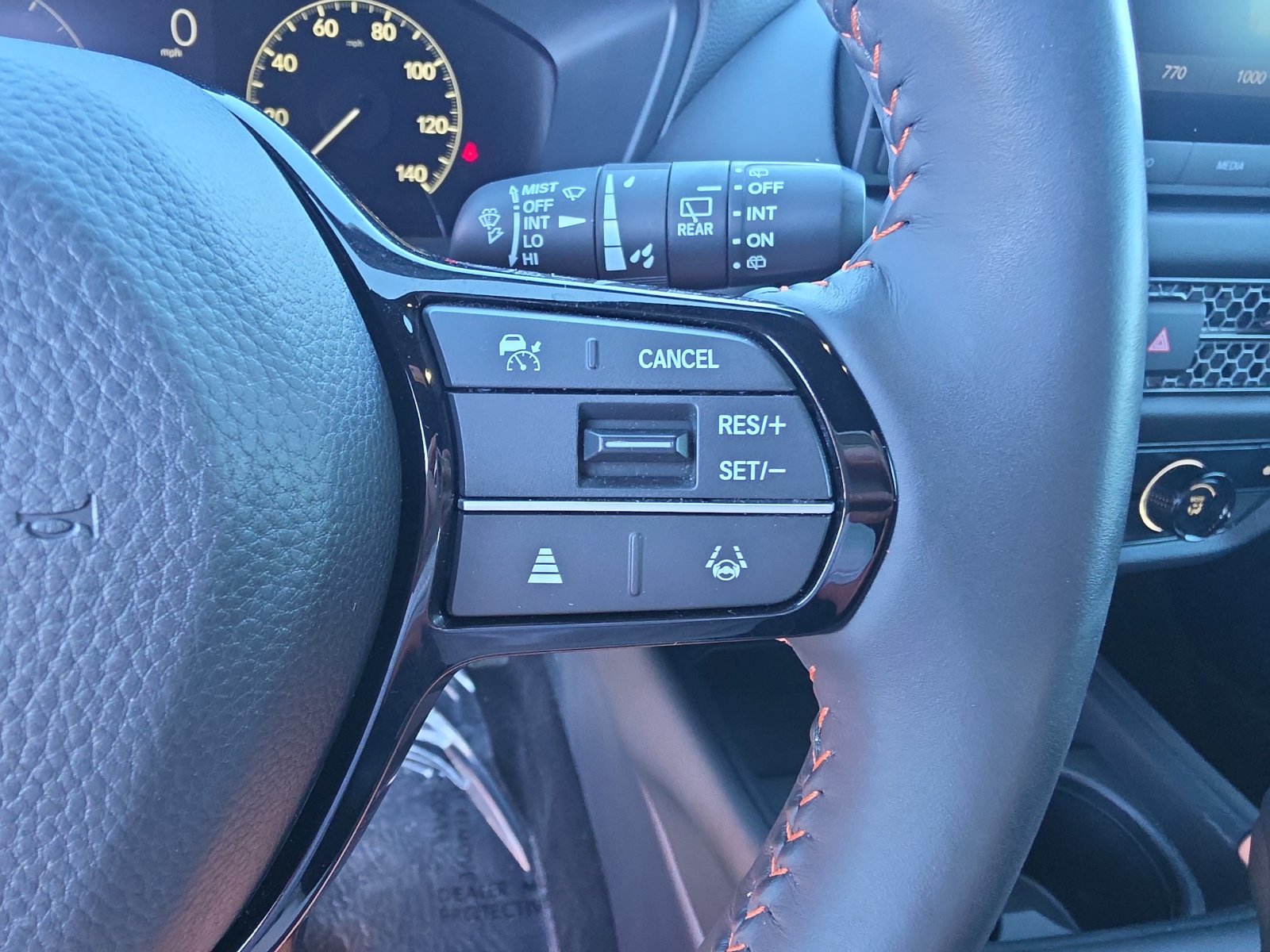 Used 2025 Honda HR-V Sport image 23